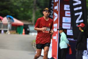 BIB: 612
                            <button type="button" onclick="openModal(5567025)" class="btn btn-primary btn-sm float-right btn-popup" data-toggle="modal" data-target=".modal-high-quality">
                        <i class="fas fa-shopping-cart"></i> Add to Cart
                    </button>
                                            <button type="button" onclick="isThisMe(5567025, true)" class="btn btn-success btn-sm float-right btn-popup btn-isme hidden" data-toggle="tooltip" data-placement="bottom" title="นี่คือรูปของคุณใช่ไหม คลิกที่นี่เพื่อเอาเข้าอัลบั้ม">
                        <i class="fas fa-plus"></i> Add to album
                    </button>
                    <button type="button" onclick="isThisMe(5567025, false)" class="btn btn-warning btn-sm float-right btn-popup btn-isnotme hidden">
                        <i class="fas fa-ban"></i> Remove from album
                    </button>