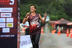 BIB: 5848, 2019
                            <button type="button" onclick="openModal(5568080)" class="btn btn-primary btn-sm float-right btn-popup" data-toggle="modal" data-target=".modal-high-quality">
                        <i class="fas fa-shopping-cart"></i> Add to Cart
                    </button>
                                            <button type="button" onclick="isThisMe(5568080, true)" class="btn btn-success btn-sm float-right btn-popup btn-isme hidden" data-toggle="tooltip" data-placement="bottom" title="นี่คือรูปของคุณใช่ไหม คลิกที่นี่เพื่อเอาเข้าอัลบั้ม">
                        <i class="fas fa-plus"></i> Add to album
                    </button>
                    <button type="button" onclick="isThisMe(5568080, false)" class="btn btn-warning btn-sm float-right btn-popup btn-isnotme hidden">
                        <i class="fas fa-ban"></i> Remove from album
                    </button>