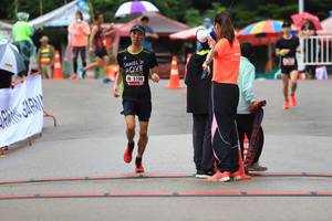 BIB: 100
                            <button type="button" onclick="openModal(5567342)" class="btn btn-primary btn-sm float-right btn-popup" data-toggle="modal" data-target=".modal-high-quality">
                        <i class="fas fa-shopping-cart"></i> Add to Cart
                    </button>
                                            <button type="button" onclick="isThisMe(5567342, true)" class="btn btn-success btn-sm float-right btn-popup btn-isme hidden" data-toggle="tooltip" data-placement="bottom" title="นี่คือรูปของคุณใช่ไหม คลิกที่นี่เพื่อเอาเข้าอัลบั้ม">
                        <i class="fas fa-plus"></i> Add to album
                    </button>
                    <button type="button" onclick="isThisMe(5567342, false)" class="btn btn-warning btn-sm float-right btn-popup btn-isnotme hidden">
                        <i class="fas fa-ban"></i> Remove from album
                    </button>