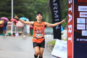 BIB: 1148
                            <button type="button" onclick="openModal(5568050)" class="btn btn-primary btn-sm float-right btn-popup" data-toggle="modal" data-target=".modal-high-quality">
                        <i class="fas fa-shopping-cart"></i> Add to Cart
                    </button>
                                            <button type="button" onclick="isThisMe(5568050, true)" class="btn btn-success btn-sm float-right btn-popup btn-isme hidden" data-toggle="tooltip" data-placement="bottom" title="นี่คือรูปของคุณใช่ไหม คลิกที่นี่เพื่อเอาเข้าอัลบั้ม">
                        <i class="fas fa-plus"></i> Add to album
                    </button>
                    <button type="button" onclick="isThisMe(5568050, false)" class="btn btn-warning btn-sm float-right btn-popup btn-isnotme hidden">
                        <i class="fas fa-ban"></i> Remove from album
                    </button>