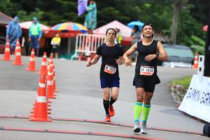 BIB: 1618, 1433
                            <button type="button" onclick="openModal(5566913)" class="btn btn-primary btn-sm float-right btn-popup" data-toggle="modal" data-target=".modal-high-quality">
                        <i class="fas fa-shopping-cart"></i> Add to Cart
                    </button>
                                            <button type="button" onclick="isThisMe(5566913, true)" class="btn btn-success btn-sm float-right btn-popup btn-isme hidden" data-toggle="tooltip" data-placement="bottom" title="นี่คือรูปของคุณใช่ไหม คลิกที่นี่เพื่อเอาเข้าอัลบั้ม">
                        <i class="fas fa-plus"></i> Add to album
                    </button>
                    <button type="button" onclick="isThisMe(5566913, false)" class="btn btn-warning btn-sm float-right btn-popup btn-isnotme hidden">
                        <i class="fas fa-ban"></i> Remove from album
                    </button>