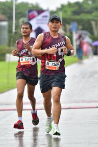 BIB: 1510, 1369
                            <button type="button" onclick="openModal(5579319)" class="btn btn-primary btn-sm float-right btn-popup" data-toggle="modal" data-target=".modal-high-quality">
                        <i class="fas fa-shopping-cart"></i> Add to Cart
                    </button>
                                            <button type="button" onclick="isThisMe(5579319, true)" class="btn btn-success btn-sm float-right btn-popup btn-isme hidden" data-toggle="tooltip" data-placement="bottom" title="นี่คือรูปของคุณใช่ไหม คลิกที่นี่เพื่อเอาเข้าอัลบั้ม">
                        <i class="fas fa-plus"></i> Add to album
                    </button>
                    <button type="button" onclick="isThisMe(5579319, false)" class="btn btn-warning btn-sm float-right btn-popup btn-isnotme hidden">
                        <i class="fas fa-ban"></i> Remove from album
                    </button>