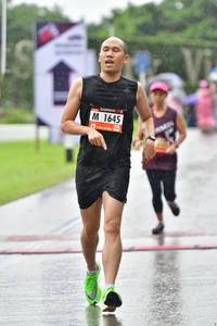 BIB: 1645
                            <button type="button" onclick="openModal(5579322)" class="btn btn-primary btn-sm float-right btn-popup" data-toggle="modal" data-target=".modal-high-quality">
                        <i class="fas fa-shopping-cart"></i> Add to Cart
                    </button>
                                            <button type="button" onclick="isThisMe(5579322, true)" class="btn btn-success btn-sm float-right btn-popup btn-isme hidden" data-toggle="tooltip" data-placement="bottom" title="นี่คือรูปของคุณใช่ไหม คลิกที่นี่เพื่อเอาเข้าอัลบั้ม">
                        <i class="fas fa-plus"></i> Add to album
                    </button>
                    <button type="button" onclick="isThisMe(5579322, false)" class="btn btn-warning btn-sm float-right btn-popup btn-isnotme hidden">
                        <i class="fas fa-ban"></i> Remove from album
                    </button>