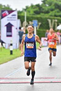 BIB: 1436
                            <button type="button" onclick="openModal(5577612)" class="btn btn-primary btn-sm float-right btn-popup" data-toggle="modal" data-target=".modal-high-quality">
                        <i class="fas fa-shopping-cart"></i> Add to Cart
                    </button>
                                            <button type="button" onclick="isThisMe(5577612, true)" class="btn btn-success btn-sm float-right btn-popup btn-isme hidden" data-toggle="tooltip" data-placement="bottom" title="นี่คือรูปของคุณใช่ไหม คลิกที่นี่เพื่อเอาเข้าอัลบั้ม">
                        <i class="fas fa-plus"></i> Add to album
                    </button>
                    <button type="button" onclick="isThisMe(5577612, false)" class="btn btn-warning btn-sm float-right btn-popup btn-isnotme hidden">
                        <i class="fas fa-ban"></i> Remove from album
                    </button>