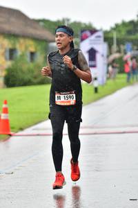 BIB: 1590
                            <button type="button" onclick="openModal(5579016)" class="btn btn-primary btn-sm float-right btn-popup" data-toggle="modal" data-target=".modal-high-quality">
                        <i class="fas fa-shopping-cart"></i> Add to Cart
                    </button>
                                            <button type="button" onclick="isThisMe(5579016, true)" class="btn btn-success btn-sm float-right btn-popup btn-isme hidden" data-toggle="tooltip" data-placement="bottom" title="นี่คือรูปของคุณใช่ไหม คลิกที่นี่เพื่อเอาเข้าอัลบั้ม">
                        <i class="fas fa-plus"></i> Add to album
                    </button>
                    <button type="button" onclick="isThisMe(5579016, false)" class="btn btn-warning btn-sm float-right btn-popup btn-isnotme hidden">
                        <i class="fas fa-ban"></i> Remove from album
                    </button>