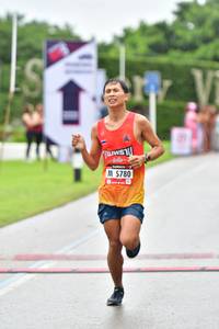 BIB: 5780
                            <button type="button" onclick="openModal(5577648)" class="btn btn-primary btn-sm float-right btn-popup" data-toggle="modal" data-target=".modal-high-quality">
                        <i class="fas fa-shopping-cart"></i> Add to Cart
                    </button>
                                            <button type="button" onclick="isThisMe(5577648, true)" class="btn btn-success btn-sm float-right btn-popup btn-isme hidden" data-toggle="tooltip" data-placement="bottom" title="นี่คือรูปของคุณใช่ไหม คลิกที่นี่เพื่อเอาเข้าอัลบั้ม">
                        <i class="fas fa-plus"></i> Add to album
                    </button>
                    <button type="button" onclick="isThisMe(5577648, false)" class="btn btn-warning btn-sm float-right btn-popup btn-isnotme hidden">
                        <i class="fas fa-ban"></i> Remove from album
                    </button>