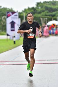 BIB: 1721
                            <button type="button" onclick="openModal(5578640)" class="btn btn-primary btn-sm float-right btn-popup" data-toggle="modal" data-target=".modal-high-quality">
                        <i class="fas fa-shopping-cart"></i> Add to Cart
                    </button>
                                            <button type="button" onclick="isThisMe(5578640, true)" class="btn btn-success btn-sm float-right btn-popup btn-isme hidden" data-toggle="tooltip" data-placement="bottom" title="นี่คือรูปของคุณใช่ไหม คลิกที่นี่เพื่อเอาเข้าอัลบั้ม">
                        <i class="fas fa-plus"></i> Add to album
                    </button>
                    <button type="button" onclick="isThisMe(5578640, false)" class="btn btn-warning btn-sm float-right btn-popup btn-isnotme hidden">
                        <i class="fas fa-ban"></i> Remove from album
                    </button>