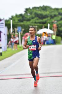 BIB: 6201
                            <button type="button" onclick="openModal(5577299)" class="btn btn-primary btn-sm float-right btn-popup" data-toggle="modal" data-target=".modal-high-quality">
                        <i class="fas fa-shopping-cart"></i> Add to Cart
                    </button>
                                            <button type="button" onclick="isThisMe(5577299, true)" class="btn btn-success btn-sm float-right btn-popup btn-isme hidden" data-toggle="tooltip" data-placement="bottom" title="นี่คือรูปของคุณใช่ไหม คลิกที่นี่เพื่อเอาเข้าอัลบั้ม">
                        <i class="fas fa-plus"></i> Add to album
                    </button>
                    <button type="button" onclick="isThisMe(5577299, false)" class="btn btn-warning btn-sm float-right btn-popup btn-isnotme hidden">
                        <i class="fas fa-ban"></i> Remove from album
                    </button>