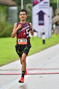 BIB: 1228
                            <button type="button" onclick="openModal(5578095)" class="btn btn-primary btn-sm float-right btn-popup" data-toggle="modal" data-target=".modal-high-quality">
                        <i class="fas fa-shopping-cart"></i> Add to Cart
                    </button>
                                            <button type="button" onclick="isThisMe(5578095, true)" class="btn btn-success btn-sm float-right btn-popup btn-isme hidden" data-toggle="tooltip" data-placement="bottom" title="นี่คือรูปของคุณใช่ไหม คลิกที่นี่เพื่อเอาเข้าอัลบั้ม">
                        <i class="fas fa-plus"></i> Add to album
                    </button>
                    <button type="button" onclick="isThisMe(5578095, false)" class="btn btn-warning btn-sm float-right btn-popup btn-isnotme hidden">
                        <i class="fas fa-ban"></i> Remove from album
                    </button>