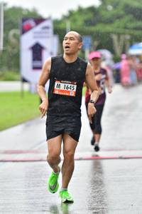 BIB: 1645
                            <button type="button" onclick="openModal(5579321)" class="btn btn-primary btn-sm float-right btn-popup" data-toggle="modal" data-target=".modal-high-quality">
                        <i class="fas fa-shopping-cart"></i> Add to Cart
                    </button>
                                            <button type="button" onclick="isThisMe(5579321, true)" class="btn btn-success btn-sm float-right btn-popup btn-isme hidden" data-toggle="tooltip" data-placement="bottom" title="นี่คือรูปของคุณใช่ไหม คลิกที่นี่เพื่อเอาเข้าอัลบั้ม">
                        <i class="fas fa-plus"></i> Add to album
                    </button>
                    <button type="button" onclick="isThisMe(5579321, false)" class="btn btn-warning btn-sm float-right btn-popup btn-isnotme hidden">
                        <i class="fas fa-ban"></i> Remove from album
                    </button>