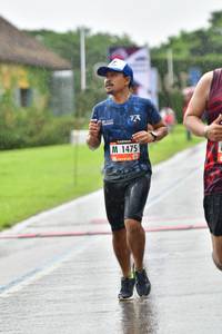 BIB: 1475
                            <button type="button" onclick="openModal(5585141)" class="btn btn-primary btn-sm float-right btn-popup" data-toggle="modal" data-target=".modal-high-quality">
                        <i class="fas fa-shopping-cart"></i> Add to Cart
                    </button>
                                            <button type="button" onclick="isThisMe(5585141, true)" class="btn btn-success btn-sm float-right btn-popup btn-isme hidden" data-toggle="tooltip" data-placement="bottom" title="นี่คือรูปของคุณใช่ไหม คลิกที่นี่เพื่อเอาเข้าอัลบั้ม">
                        <i class="fas fa-plus"></i> Add to album
                    </button>
                    <button type="button" onclick="isThisMe(5585141, false)" class="btn btn-warning btn-sm float-right btn-popup btn-isnotme hidden">
                        <i class="fas fa-ban"></i> Remove from album
                    </button>