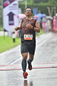 BIB: 1613
                            <button type="button" onclick="openModal(5582409)" class="btn btn-primary btn-sm float-right btn-popup" data-toggle="modal" data-target=".modal-high-quality">
                        <i class="fas fa-shopping-cart"></i> Add to Cart
                    </button>
                                            <button type="button" onclick="isThisMe(5582409, true)" class="btn btn-success btn-sm float-right btn-popup btn-isme hidden" data-toggle="tooltip" data-placement="bottom" title="นี่คือรูปของคุณใช่ไหม คลิกที่นี่เพื่อเอาเข้าอัลบั้ม">
                        <i class="fas fa-plus"></i> Add to album
                    </button>
                    <button type="button" onclick="isThisMe(5582409, false)" class="btn btn-warning btn-sm float-right btn-popup btn-isnotme hidden">
                        <i class="fas fa-ban"></i> Remove from album
                    </button>