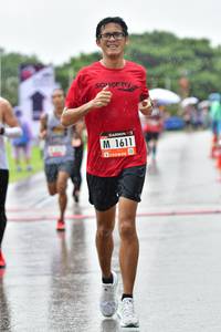 BIB: 1611
                            <button type="button" onclick="openModal(5584146)" class="btn btn-primary btn-sm float-right btn-popup" data-toggle="modal" data-target=".modal-high-quality">
                        <i class="fas fa-shopping-cart"></i> Add to Cart
                    </button>
                                            <button type="button" onclick="isThisMe(5584146, true)" class="btn btn-success btn-sm float-right btn-popup btn-isme hidden" data-toggle="tooltip" data-placement="bottom" title="นี่คือรูปของคุณใช่ไหม คลิกที่นี่เพื่อเอาเข้าอัลบั้ม">
                        <i class="fas fa-plus"></i> Add to album
                    </button>
                    <button type="button" onclick="isThisMe(5584146, false)" class="btn btn-warning btn-sm float-right btn-popup btn-isnotme hidden">
                        <i class="fas fa-ban"></i> Remove from album
                    </button>