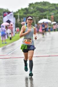 BIB: 3096
                            <button type="button" onclick="openModal(5585034)" class="btn btn-primary btn-sm float-right btn-popup" data-toggle="modal" data-target=".modal-high-quality">
                        <i class="fas fa-shopping-cart"></i> Add to Cart
                    </button>
                                            <button type="button" onclick="isThisMe(5585034, true)" class="btn btn-success btn-sm float-right btn-popup btn-isme hidden" data-toggle="tooltip" data-placement="bottom" title="นี่คือรูปของคุณใช่ไหม คลิกที่นี่เพื่อเอาเข้าอัลบั้ม">
                        <i class="fas fa-plus"></i> Add to album
                    </button>
                    <button type="button" onclick="isThisMe(5585034, false)" class="btn btn-warning btn-sm float-right btn-popup btn-isnotme hidden">
                        <i class="fas fa-ban"></i> Remove from album
                    </button>