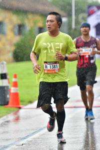 BIB: 1381
                            <button type="button" onclick="openModal(5583148)" class="btn btn-primary btn-sm float-right btn-popup" data-toggle="modal" data-target=".modal-high-quality">
                        <i class="fas fa-shopping-cart"></i> Add to Cart
                    </button>
                                            <button type="button" onclick="isThisMe(5583148, true)" class="btn btn-success btn-sm float-right btn-popup btn-isme hidden" data-toggle="tooltip" data-placement="bottom" title="นี่คือรูปของคุณใช่ไหม คลิกที่นี่เพื่อเอาเข้าอัลบั้ม">
                        <i class="fas fa-plus"></i> Add to album
                    </button>
                    <button type="button" onclick="isThisMe(5583148, false)" class="btn btn-warning btn-sm float-right btn-popup btn-isnotme hidden">
                        <i class="fas fa-ban"></i> Remove from album
                    </button>