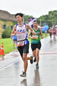 BIB: 443, 5320
                            <button type="button" onclick="openModal(5583823)" class="btn btn-primary btn-sm float-right btn-popup" data-toggle="modal" data-target=".modal-high-quality">
                        <i class="fas fa-shopping-cart"></i> Add to Cart
                    </button>
                                            <button type="button" onclick="isThisMe(5583823, true)" class="btn btn-success btn-sm float-right btn-popup btn-isme hidden" data-toggle="tooltip" data-placement="bottom" title="นี่คือรูปของคุณใช่ไหม คลิกที่นี่เพื่อเอาเข้าอัลบั้ม">
                        <i class="fas fa-plus"></i> Add to album
                    </button>
                    <button type="button" onclick="isThisMe(5583823, false)" class="btn btn-warning btn-sm float-right btn-popup btn-isnotme hidden">
                        <i class="fas fa-ban"></i> Remove from album
                    </button>