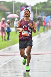 BIB: 1311
                            <button type="button" onclick="openModal(5582278)" class="btn btn-primary btn-sm float-right btn-popup" data-toggle="modal" data-target=".modal-high-quality">
                        <i class="fas fa-shopping-cart"></i> Add to Cart
                    </button>
                                            <button type="button" onclick="isThisMe(5582278, true)" class="btn btn-success btn-sm float-right btn-popup btn-isme hidden" data-toggle="tooltip" data-placement="bottom" title="นี่คือรูปของคุณใช่ไหม คลิกที่นี่เพื่อเอาเข้าอัลบั้ม">
                        <i class="fas fa-plus"></i> Add to album
                    </button>
                    <button type="button" onclick="isThisMe(5582278, false)" class="btn btn-warning btn-sm float-right btn-popup btn-isnotme hidden">
                        <i class="fas fa-ban"></i> Remove from album
                    </button>