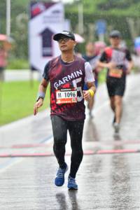 BIB: 1096
                            <button type="button" onclick="openModal(5583569)" class="btn btn-primary btn-sm float-right btn-popup" data-toggle="modal" data-target=".modal-high-quality">
                        <i class="fas fa-shopping-cart"></i> Add to Cart
                    </button>
                                            <button type="button" onclick="isThisMe(5583569, true)" class="btn btn-success btn-sm float-right btn-popup btn-isme hidden" data-toggle="tooltip" data-placement="bottom" title="นี่คือรูปของคุณใช่ไหม คลิกที่นี่เพื่อเอาเข้าอัลบั้ม">
                        <i class="fas fa-plus"></i> Add to album
                    </button>
                    <button type="button" onclick="isThisMe(5583569, false)" class="btn btn-warning btn-sm float-right btn-popup btn-isnotme hidden">
                        <i class="fas fa-ban"></i> Remove from album
                    </button>