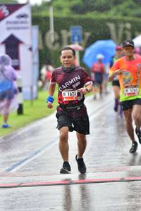 BIB: 1623, 576
                            <button type="button" onclick="openModal(5585590)" class="btn btn-primary btn-sm float-right btn-popup" data-toggle="modal" data-target=".modal-high-quality">
                        <i class="fas fa-shopping-cart"></i> Add to Cart
                    </button>
                                            <button type="button" onclick="isThisMe(5585590, true)" class="btn btn-success btn-sm float-right btn-popup btn-isme hidden" data-toggle="tooltip" data-placement="bottom" title="นี่คือรูปของคุณใช่ไหม คลิกที่นี่เพื่อเอาเข้าอัลบั้ม">
                        <i class="fas fa-plus"></i> Add to album
                    </button>
                    <button type="button" onclick="isThisMe(5585590, false)" class="btn btn-warning btn-sm float-right btn-popup btn-isnotme hidden">
                        <i class="fas fa-ban"></i> Remove from album
                    </button>