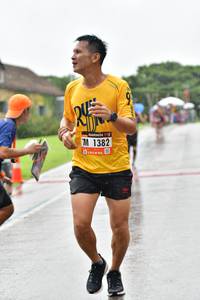 BIB: 1382
                            <button type="button" onclick="openModal(5583914)" class="btn btn-primary btn-sm float-right btn-popup" data-toggle="modal" data-target=".modal-high-quality">
                        <i class="fas fa-shopping-cart"></i> Add to Cart
                    </button>
                                            <button type="button" onclick="isThisMe(5583914, true)" class="btn btn-success btn-sm float-right btn-popup btn-isme hidden" data-toggle="tooltip" data-placement="bottom" title="นี่คือรูปของคุณใช่ไหม คลิกที่นี่เพื่อเอาเข้าอัลบั้ม">
                        <i class="fas fa-plus"></i> Add to album
                    </button>
                    <button type="button" onclick="isThisMe(5583914, false)" class="btn btn-warning btn-sm float-right btn-popup btn-isnotme hidden">
                        <i class="fas fa-ban"></i> Remove from album
                    </button>