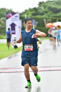 BIB: 6041
                            <button type="button" onclick="openModal(5695195)" class="btn btn-primary btn-sm float-right btn-popup" data-toggle="modal" data-target=".modal-high-quality">
                        <i class="fas fa-shopping-cart"></i> Add to Cart
                    </button>
                                            <button type="button" onclick="isThisMe(5695195, true)" class="btn btn-success btn-sm float-right btn-popup btn-isme hidden" data-toggle="tooltip" data-placement="bottom" title="นี่คือรูปของคุณใช่ไหม คลิกที่นี่เพื่อเอาเข้าอัลบั้ม">
                        <i class="fas fa-plus"></i> Add to album
                    </button>
                    <button type="button" onclick="isThisMe(5695195, false)" class="btn btn-warning btn-sm float-right btn-popup btn-isnotme hidden">
                        <i class="fas fa-ban"></i> Remove from album
                    </button>