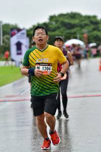 BIB: 1204
                            <button type="button" onclick="openModal(5691641)" class="btn btn-primary btn-sm float-right btn-popup" data-toggle="modal" data-target=".modal-high-quality">
                        <i class="fas fa-shopping-cart"></i> Add to Cart
                    </button>
                                            <button type="button" onclick="isThisMe(5691641, true)" class="btn btn-success btn-sm float-right btn-popup btn-isme hidden" data-toggle="tooltip" data-placement="bottom" title="นี่คือรูปของคุณใช่ไหม คลิกที่นี่เพื่อเอาเข้าอัลบั้ม">
                        <i class="fas fa-plus"></i> Add to album
                    </button>
                    <button type="button" onclick="isThisMe(5691641, false)" class="btn btn-warning btn-sm float-right btn-popup btn-isnotme hidden">
                        <i class="fas fa-ban"></i> Remove from album
                    </button>