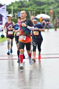 BIB: 3058, 5493
                            <button type="button" onclick="openModal(5694893)" class="btn btn-primary btn-sm float-right btn-popup" data-toggle="modal" data-target=".modal-high-quality">
                        <i class="fas fa-shopping-cart"></i> Add to Cart
                    </button>
                                            <button type="button" onclick="isThisMe(5694893, true)" class="btn btn-success btn-sm float-right btn-popup btn-isme hidden" data-toggle="tooltip" data-placement="bottom" title="นี่คือรูปของคุณใช่ไหม คลิกที่นี่เพื่อเอาเข้าอัลบั้ม">
                        <i class="fas fa-plus"></i> Add to album
                    </button>
                    <button type="button" onclick="isThisMe(5694893, false)" class="btn btn-warning btn-sm float-right btn-popup btn-isnotme hidden">
                        <i class="fas fa-ban"></i> Remove from album
                    </button>