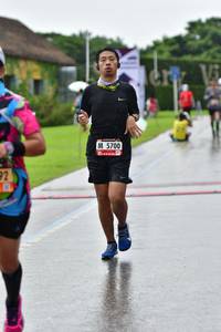 BIB: 5700
                            <button type="button" onclick="openModal(5694583)" class="btn btn-primary btn-sm float-right btn-popup" data-toggle="modal" data-target=".modal-high-quality">
                        <i class="fas fa-shopping-cart"></i> Add to Cart
                    </button>
                                            <button type="button" onclick="isThisMe(5694583, true)" class="btn btn-success btn-sm float-right btn-popup btn-isme hidden" data-toggle="tooltip" data-placement="bottom" title="นี่คือรูปของคุณใช่ไหม คลิกที่นี่เพื่อเอาเข้าอัลบั้ม">
                        <i class="fas fa-plus"></i> Add to album
                    </button>
                    <button type="button" onclick="isThisMe(5694583, false)" class="btn btn-warning btn-sm float-right btn-popup btn-isnotme hidden">
                        <i class="fas fa-ban"></i> Remove from album
                    </button>