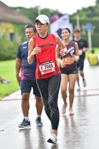 BIB: 7088
                            <button type="button" onclick="openModal(5696550)" class="btn btn-primary btn-sm float-right btn-popup" data-toggle="modal" data-target=".modal-high-quality">
                        <i class="fas fa-shopping-cart"></i> Add to Cart
                    </button>
                                            <button type="button" onclick="isThisMe(5696550, true)" class="btn btn-success btn-sm float-right btn-popup btn-isme hidden" data-toggle="tooltip" data-placement="bottom" title="นี่คือรูปของคุณใช่ไหม คลิกที่นี่เพื่อเอาเข้าอัลบั้ม">
                        <i class="fas fa-plus"></i> Add to album
                    </button>
                    <button type="button" onclick="isThisMe(5696550, false)" class="btn btn-warning btn-sm float-right btn-popup btn-isnotme hidden">
                        <i class="fas fa-ban"></i> Remove from album
                    </button>