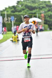 BIB: 5189
                            <button type="button" onclick="openModal(5695384)" class="btn btn-primary btn-sm float-right btn-popup" data-toggle="modal" data-target=".modal-high-quality">
                        <i class="fas fa-shopping-cart"></i> Add to Cart
                    </button>
                                            <button type="button" onclick="isThisMe(5695384, true)" class="btn btn-success btn-sm float-right btn-popup btn-isme hidden" data-toggle="tooltip" data-placement="bottom" title="นี่คือรูปของคุณใช่ไหม คลิกที่นี่เพื่อเอาเข้าอัลบั้ม">
                        <i class="fas fa-plus"></i> Add to album
                    </button>
                    <button type="button" onclick="isThisMe(5695384, false)" class="btn btn-warning btn-sm float-right btn-popup btn-isnotme hidden">
                        <i class="fas fa-ban"></i> Remove from album
                    </button>