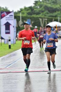 BIB: 1194, 1659
                            <button type="button" onclick="openModal(5690147)" class="btn btn-primary btn-sm float-right btn-popup" data-toggle="modal" data-target=".modal-high-quality">
                        <i class="fas fa-shopping-cart"></i> Add to Cart
                    </button>
                                            <button type="button" onclick="isThisMe(5690147, true)" class="btn btn-success btn-sm float-right btn-popup btn-isme hidden" data-toggle="tooltip" data-placement="bottom" title="นี่คือรูปของคุณใช่ไหม คลิกที่นี่เพื่อเอาเข้าอัลบั้ม">
                        <i class="fas fa-plus"></i> Add to album
                    </button>
                    <button type="button" onclick="isThisMe(5690147, false)" class="btn btn-warning btn-sm float-right btn-popup btn-isnotme hidden">
                        <i class="fas fa-ban"></i> Remove from album
                    </button>