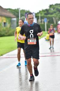 BIB: 1325
                            <button type="button" onclick="openModal(5695597)" class="btn btn-primary btn-sm float-right btn-popup" data-toggle="modal" data-target=".modal-high-quality">
                        <i class="fas fa-shopping-cart"></i> Add to Cart
                    </button>
                                            <button type="button" onclick="isThisMe(5695597, true)" class="btn btn-success btn-sm float-right btn-popup btn-isme hidden" data-toggle="tooltip" data-placement="bottom" title="นี่คือรูปของคุณใช่ไหม คลิกที่นี่เพื่อเอาเข้าอัลบั้ม">
                        <i class="fas fa-plus"></i> Add to album
                    </button>
                    <button type="button" onclick="isThisMe(5695597, false)" class="btn btn-warning btn-sm float-right btn-popup btn-isnotme hidden">
                        <i class="fas fa-ban"></i> Remove from album
                    </button>