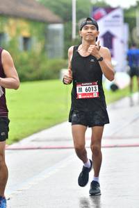 BIB: 6013
                            <button type="button" onclick="openModal(5695952)" class="btn btn-primary btn-sm float-right btn-popup" data-toggle="modal" data-target=".modal-high-quality">
                        <i class="fas fa-shopping-cart"></i> Add to Cart
                    </button>
                                            <button type="button" onclick="isThisMe(5695952, true)" class="btn btn-success btn-sm float-right btn-popup btn-isme hidden" data-toggle="tooltip" data-placement="bottom" title="นี่คือรูปของคุณใช่ไหม คลิกที่นี่เพื่อเอาเข้าอัลบั้ม">
                        <i class="fas fa-plus"></i> Add to album
                    </button>
                    <button type="button" onclick="isThisMe(5695952, false)" class="btn btn-warning btn-sm float-right btn-popup btn-isnotme hidden">
                        <i class="fas fa-ban"></i> Remove from album
                    </button>