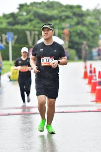 BIB: 1312
                            <button type="button" onclick="openModal(5695573)" class="btn btn-primary btn-sm float-right btn-popup" data-toggle="modal" data-target=".modal-high-quality">
                        <i class="fas fa-shopping-cart"></i> Add to Cart
                    </button>
                                            <button type="button" onclick="isThisMe(5695573, true)" class="btn btn-success btn-sm float-right btn-popup btn-isme hidden" data-toggle="tooltip" data-placement="bottom" title="นี่คือรูปของคุณใช่ไหม คลิกที่นี่เพื่อเอาเข้าอัลบั้ม">
                        <i class="fas fa-plus"></i> Add to album
                    </button>
                    <button type="button" onclick="isThisMe(5695573, false)" class="btn btn-warning btn-sm float-right btn-popup btn-isnotme hidden">
                        <i class="fas fa-ban"></i> Remove from album
                    </button>