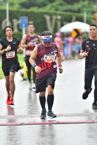 BIB: 606, 1241
                            <button type="button" onclick="openModal(5695762)" class="btn btn-primary btn-sm float-right btn-popup" data-toggle="modal" data-target=".modal-high-quality">
                        <i class="fas fa-shopping-cart"></i> Add to Cart
                    </button>
                                            <button type="button" onclick="isThisMe(5695762, true)" class="btn btn-success btn-sm float-right btn-popup btn-isme hidden" data-toggle="tooltip" data-placement="bottom" title="นี่คือรูปของคุณใช่ไหม คลิกที่นี่เพื่อเอาเข้าอัลบั้ม">
                        <i class="fas fa-plus"></i> Add to album
                    </button>
                    <button type="button" onclick="isThisMe(5695762, false)" class="btn btn-warning btn-sm float-right btn-popup btn-isnotme hidden">
                        <i class="fas fa-ban"></i> Remove from album
                    </button>