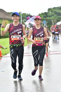 BIB: 1279, 3139
                            <button type="button" onclick="openModal(5696338)" class="btn btn-primary btn-sm float-right btn-popup" data-toggle="modal" data-target=".modal-high-quality">
                        <i class="fas fa-shopping-cart"></i> Add to Cart
                    </button>
                                            <button type="button" onclick="isThisMe(5696338, true)" class="btn btn-success btn-sm float-right btn-popup btn-isme hidden" data-toggle="tooltip" data-placement="bottom" title="นี่คือรูปของคุณใช่ไหม คลิกที่นี่เพื่อเอาเข้าอัลบั้ม">
                        <i class="fas fa-plus"></i> Add to album
                    </button>
                    <button type="button" onclick="isThisMe(5696338, false)" class="btn btn-warning btn-sm float-right btn-popup btn-isnotme hidden">
                        <i class="fas fa-ban"></i> Remove from album
                    </button>