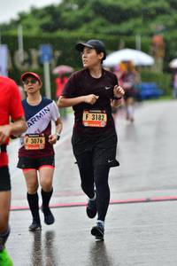 BIB: 3182, 3076
                            <button type="button" onclick="openModal(5691282)" class="btn btn-primary btn-sm float-right btn-popup" data-toggle="modal" data-target=".modal-high-quality">
                        <i class="fas fa-shopping-cart"></i> Add to Cart
                    </button>
                                            <button type="button" onclick="isThisMe(5691282, true)" class="btn btn-success btn-sm float-right btn-popup btn-isme hidden" data-toggle="tooltip" data-placement="bottom" title="นี่คือรูปของคุณใช่ไหม คลิกที่นี่เพื่อเอาเข้าอัลบั้ม">
                        <i class="fas fa-plus"></i> Add to album
                    </button>
                    <button type="button" onclick="isThisMe(5691282, false)" class="btn btn-warning btn-sm float-right btn-popup btn-isnotme hidden">
                        <i class="fas fa-ban"></i> Remove from album
                    </button>