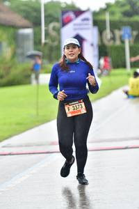 BIB: 3373
                            <button type="button" onclick="openModal(5695333)" class="btn btn-primary btn-sm float-right btn-popup" data-toggle="modal" data-target=".modal-high-quality">
                        <i class="fas fa-shopping-cart"></i> Add to Cart
                    </button>
                                            <button type="button" onclick="isThisMe(5695333, true)" class="btn btn-success btn-sm float-right btn-popup btn-isme hidden" data-toggle="tooltip" data-placement="bottom" title="นี่คือรูปของคุณใช่ไหม คลิกที่นี่เพื่อเอาเข้าอัลบั้ม">
                        <i class="fas fa-plus"></i> Add to album
                    </button>
                    <button type="button" onclick="isThisMe(5695333, false)" class="btn btn-warning btn-sm float-right btn-popup btn-isnotme hidden">
                        <i class="fas fa-ban"></i> Remove from album
                    </button>