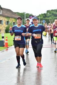 BIB: 1092, 3058
                            <button type="button" onclick="openModal(5694913)" class="btn btn-primary btn-sm float-right btn-popup" data-toggle="modal" data-target=".modal-high-quality">
                        <i class="fas fa-shopping-cart"></i> Add to Cart
                    </button>
                                            <button type="button" onclick="isThisMe(5694913, true)" class="btn btn-success btn-sm float-right btn-popup btn-isme hidden" data-toggle="tooltip" data-placement="bottom" title="นี่คือรูปของคุณใช่ไหม คลิกที่นี่เพื่อเอาเข้าอัลบั้ม">
                        <i class="fas fa-plus"></i> Add to album
                    </button>
                    <button type="button" onclick="isThisMe(5694913, false)" class="btn btn-warning btn-sm float-right btn-popup btn-isnotme hidden">
                        <i class="fas fa-ban"></i> Remove from album
                    </button>