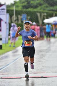 BIB: 3261
                            <button type="button" onclick="openModal(5689960)" class="btn btn-primary btn-sm float-right btn-popup" data-toggle="modal" data-target=".modal-high-quality">
                        <i class="fas fa-shopping-cart"></i> Add to Cart
                    </button>
                                            <button type="button" onclick="isThisMe(5689960, true)" class="btn btn-success btn-sm float-right btn-popup btn-isme hidden" data-toggle="tooltip" data-placement="bottom" title="นี่คือรูปของคุณใช่ไหม คลิกที่นี่เพื่อเอาเข้าอัลบั้ม">
                        <i class="fas fa-plus"></i> Add to album
                    </button>
                    <button type="button" onclick="isThisMe(5689960, false)" class="btn btn-warning btn-sm float-right btn-popup btn-isnotme hidden">
                        <i class="fas fa-ban"></i> Remove from album
                    </button>