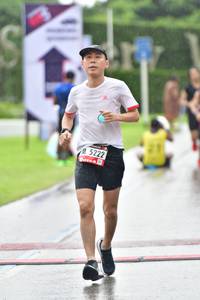 BIB: 5222
                            <button type="button" onclick="openModal(5695749)" class="btn btn-primary btn-sm float-right btn-popup" data-toggle="modal" data-target=".modal-high-quality">
                        <i class="fas fa-shopping-cart"></i> Add to Cart
                    </button>
                                            <button type="button" onclick="isThisMe(5695749, true)" class="btn btn-success btn-sm float-right btn-popup btn-isme hidden" data-toggle="tooltip" data-placement="bottom" title="นี่คือรูปของคุณใช่ไหม คลิกที่นี่เพื่อเอาเข้าอัลบั้ม">
                        <i class="fas fa-plus"></i> Add to album
                    </button>
                    <button type="button" onclick="isThisMe(5695749, false)" class="btn btn-warning btn-sm float-right btn-popup btn-isnotme hidden">
                        <i class="fas fa-ban"></i> Remove from album
                    </button>