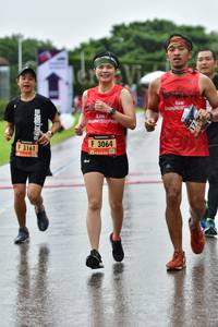 BIB: 3064, 3161
                            <button type="button" onclick="openModal(5693026)" class="btn btn-primary btn-sm float-right btn-popup" data-toggle="modal" data-target=".modal-high-quality">
                        <i class="fas fa-shopping-cart"></i> Add to Cart
                    </button>
                                            <button type="button" onclick="isThisMe(5693026, true)" class="btn btn-success btn-sm float-right btn-popup btn-isme hidden" data-toggle="tooltip" data-placement="bottom" title="นี่คือรูปของคุณใช่ไหม คลิกที่นี่เพื่อเอาเข้าอัลบั้ม">
                        <i class="fas fa-plus"></i> Add to album
                    </button>
                    <button type="button" onclick="isThisMe(5693026, false)" class="btn btn-warning btn-sm float-right btn-popup btn-isnotme hidden">
                        <i class="fas fa-ban"></i> Remove from album
                    </button>