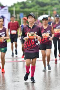 BIB: 3154
                            <button type="button" onclick="openModal(5694986)" class="btn btn-primary btn-sm float-right btn-popup" data-toggle="modal" data-target=".modal-high-quality">
                        <i class="fas fa-shopping-cart"></i> Add to Cart
                    </button>
                                            <button type="button" onclick="isThisMe(5694986, true)" class="btn btn-success btn-sm float-right btn-popup btn-isme hidden" data-toggle="tooltip" data-placement="bottom" title="นี่คือรูปของคุณใช่ไหม คลิกที่นี่เพื่อเอาเข้าอัลบั้ม">
                        <i class="fas fa-plus"></i> Add to album
                    </button>
                    <button type="button" onclick="isThisMe(5694986, false)" class="btn btn-warning btn-sm float-right btn-popup btn-isnotme hidden">
                        <i class="fas fa-ban"></i> Remove from album
                    </button>