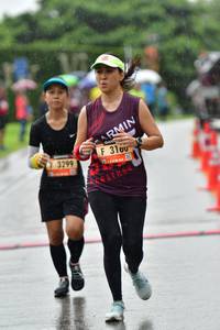 BIB: 3299
                            <button type="button" onclick="openModal(5690486)" class="btn btn-primary btn-sm float-right btn-popup" data-toggle="modal" data-target=".modal-high-quality">
                        <i class="fas fa-shopping-cart"></i> Add to Cart
                    </button>
                                            <button type="button" onclick="isThisMe(5690486, true)" class="btn btn-success btn-sm float-right btn-popup btn-isme hidden" data-toggle="tooltip" data-placement="bottom" title="นี่คือรูปของคุณใช่ไหม คลิกที่นี่เพื่อเอาเข้าอัลบั้ม">
                        <i class="fas fa-plus"></i> Add to album
                    </button>
                    <button type="button" onclick="isThisMe(5690486, false)" class="btn btn-warning btn-sm float-right btn-popup btn-isnotme hidden">
                        <i class="fas fa-ban"></i> Remove from album
                    </button>