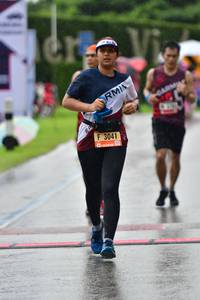 BIB: 3041
                            <button type="button" onclick="openModal(5693733)" class="btn btn-primary btn-sm float-right btn-popup" data-toggle="modal" data-target=".modal-high-quality">
                        <i class="fas fa-shopping-cart"></i> Add to Cart
                    </button>
                                            <button type="button" onclick="isThisMe(5693733, true)" class="btn btn-success btn-sm float-right btn-popup btn-isme hidden" data-toggle="tooltip" data-placement="bottom" title="นี่คือรูปของคุณใช่ไหม คลิกที่นี่เพื่อเอาเข้าอัลบั้ม">
                        <i class="fas fa-plus"></i> Add to album
                    </button>
                    <button type="button" onclick="isThisMe(5693733, false)" class="btn btn-warning btn-sm float-right btn-popup btn-isnotme hidden">
                        <i class="fas fa-ban"></i> Remove from album
                    </button>