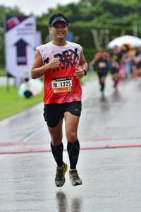 BIB: 1225
                            <button type="button" onclick="openModal(5692283)" class="btn btn-primary btn-sm float-right btn-popup" data-toggle="modal" data-target=".modal-high-quality">
                        <i class="fas fa-shopping-cart"></i> Add to Cart
                    </button>
                                            <button type="button" onclick="isThisMe(5692283, true)" class="btn btn-success btn-sm float-right btn-popup btn-isme hidden" data-toggle="tooltip" data-placement="bottom" title="นี่คือรูปของคุณใช่ไหม คลิกที่นี่เพื่อเอาเข้าอัลบั้ม">
                        <i class="fas fa-plus"></i> Add to album
                    </button>
                    <button type="button" onclick="isThisMe(5692283, false)" class="btn btn-warning btn-sm float-right btn-popup btn-isnotme hidden">
                        <i class="fas fa-ban"></i> Remove from album
                    </button>