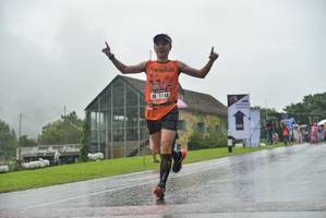 BIB: 1148
                            <button type="button" onclick="openModal(5775972)" class="btn btn-primary btn-sm float-right btn-popup" data-toggle="modal" data-target=".modal-high-quality">
                        <i class="fas fa-shopping-cart"></i> Add to Cart
                    </button>
                                            <button type="button" onclick="isThisMe(5775972, true)" class="btn btn-success btn-sm float-right btn-popup btn-isme hidden" data-toggle="tooltip" data-placement="bottom" title="นี่คือรูปของคุณใช่ไหม คลิกที่นี่เพื่อเอาเข้าอัลบั้ม">
                        <i class="fas fa-plus"></i> Add to album
                    </button>
                    <button type="button" onclick="isThisMe(5775972, false)" class="btn btn-warning btn-sm float-right btn-popup btn-isnotme hidden">
                        <i class="fas fa-ban"></i> Remove from album
                    </button>