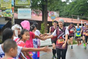 BIB: 3369
                            <button type="button" onclick="openModal(5777324)" class="btn btn-primary btn-sm float-right btn-popup" data-toggle="modal" data-target=".modal-high-quality">
                        <i class="fas fa-shopping-cart"></i> Add to Cart
                    </button>
                                            <button type="button" onclick="isThisMe(5777324, true)" class="btn btn-success btn-sm float-right btn-popup btn-isme hidden" data-toggle="tooltip" data-placement="bottom" title="นี่คือรูปของคุณใช่ไหม คลิกที่นี่เพื่อเอาเข้าอัลบั้ม">
                        <i class="fas fa-plus"></i> Add to album
                    </button>
                    <button type="button" onclick="isThisMe(5777324, false)" class="btn btn-warning btn-sm float-right btn-popup btn-isnotme hidden">
                        <i class="fas fa-ban"></i> Remove from album
                    </button>