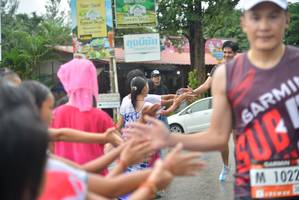 BIB: 1022
                            <button type="button" onclick="openModal(5777387)" class="btn btn-primary btn-sm float-right btn-popup" data-toggle="modal" data-target=".modal-high-quality">
                        <i class="fas fa-shopping-cart"></i> Add to Cart
                    </button>
                                            <button type="button" onclick="isThisMe(5777387, true)" class="btn btn-success btn-sm float-right btn-popup btn-isme hidden" data-toggle="tooltip" data-placement="bottom" title="นี่คือรูปของคุณใช่ไหม คลิกที่นี่เพื่อเอาเข้าอัลบั้ม">
                        <i class="fas fa-plus"></i> Add to album
                    </button>
                    <button type="button" onclick="isThisMe(5777387, false)" class="btn btn-warning btn-sm float-right btn-popup btn-isnotme hidden">
                        <i class="fas fa-ban"></i> Remove from album
                    </button>