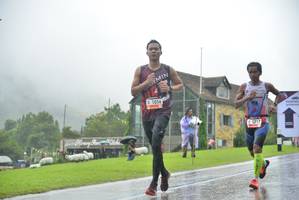 BIB: 1056, 5717
                            <button type="button" onclick="openModal(5776331)" class="btn btn-primary btn-sm float-right btn-popup" data-toggle="modal" data-target=".modal-high-quality">
                        <i class="fas fa-shopping-cart"></i> Add to Cart
                    </button>
                                            <button type="button" onclick="isThisMe(5776331, true)" class="btn btn-success btn-sm float-right btn-popup btn-isme hidden" data-toggle="tooltip" data-placement="bottom" title="นี่คือรูปของคุณใช่ไหม คลิกที่นี่เพื่อเอาเข้าอัลบั้ม">
                        <i class="fas fa-plus"></i> Add to album
                    </button>
                    <button type="button" onclick="isThisMe(5776331, false)" class="btn btn-warning btn-sm float-right btn-popup btn-isnotme hidden">
                        <i class="fas fa-ban"></i> Remove from album
                    </button>